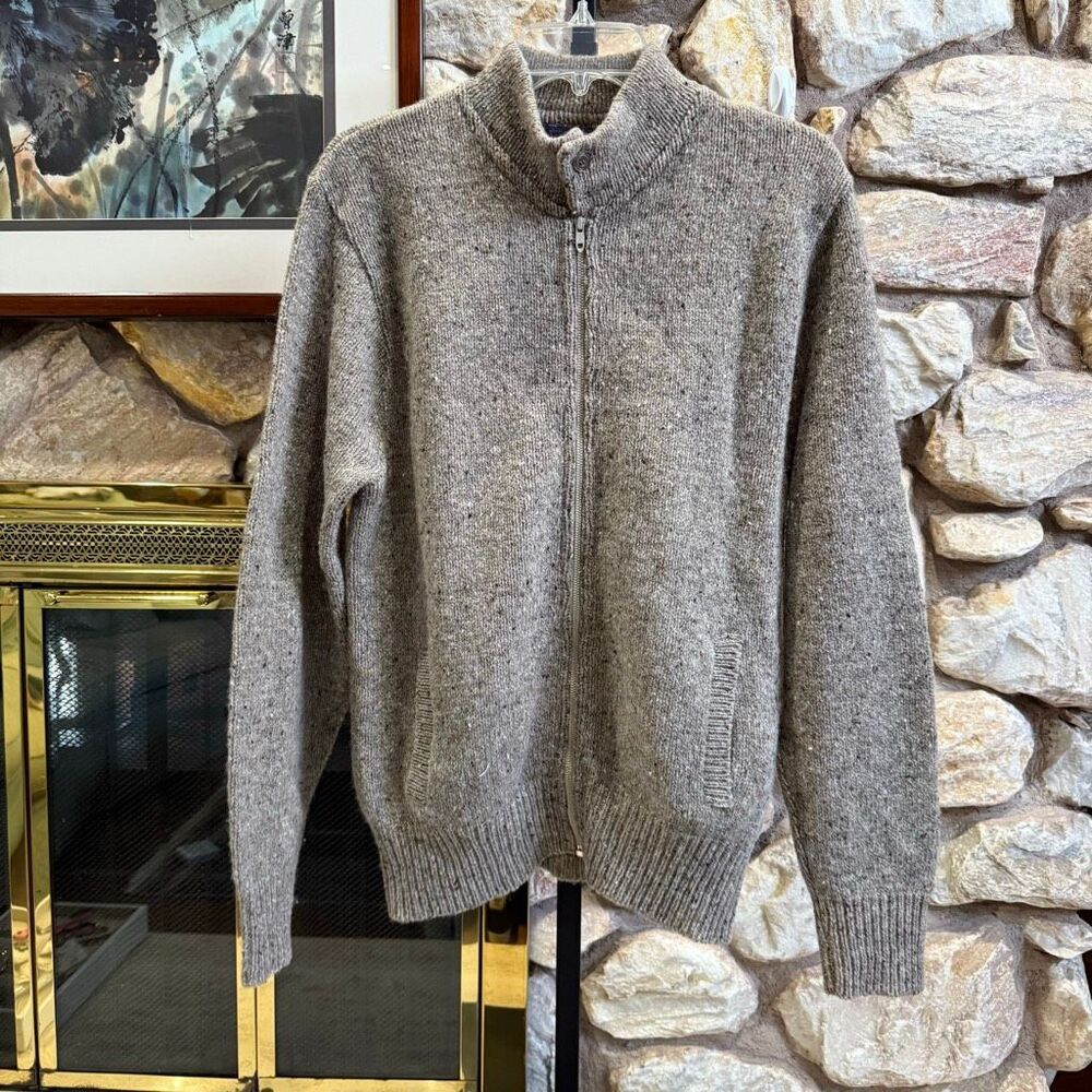 Vintage men’s Pendleton 100% pure virgin wool knit tweed zip up sweater size M c